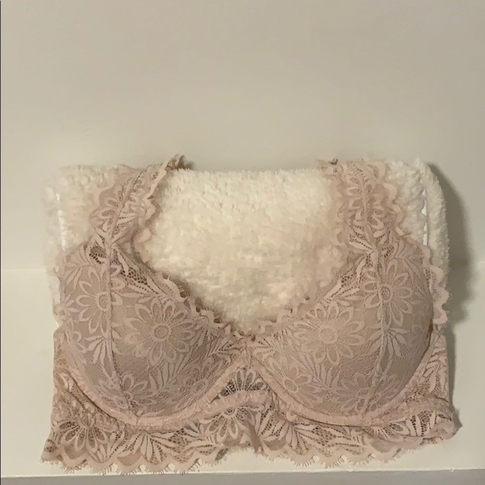 Victoria’s Secret PINK floral lace halter bralette